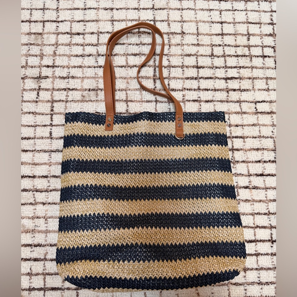 Thirty-One Striped Navy and Natural Straw Tote Bag with Brown Handles